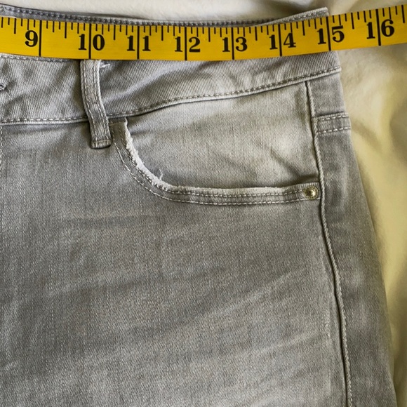 Garage Grey High Waist Jegging Jeans, Size 11 - Picture 10 of 11